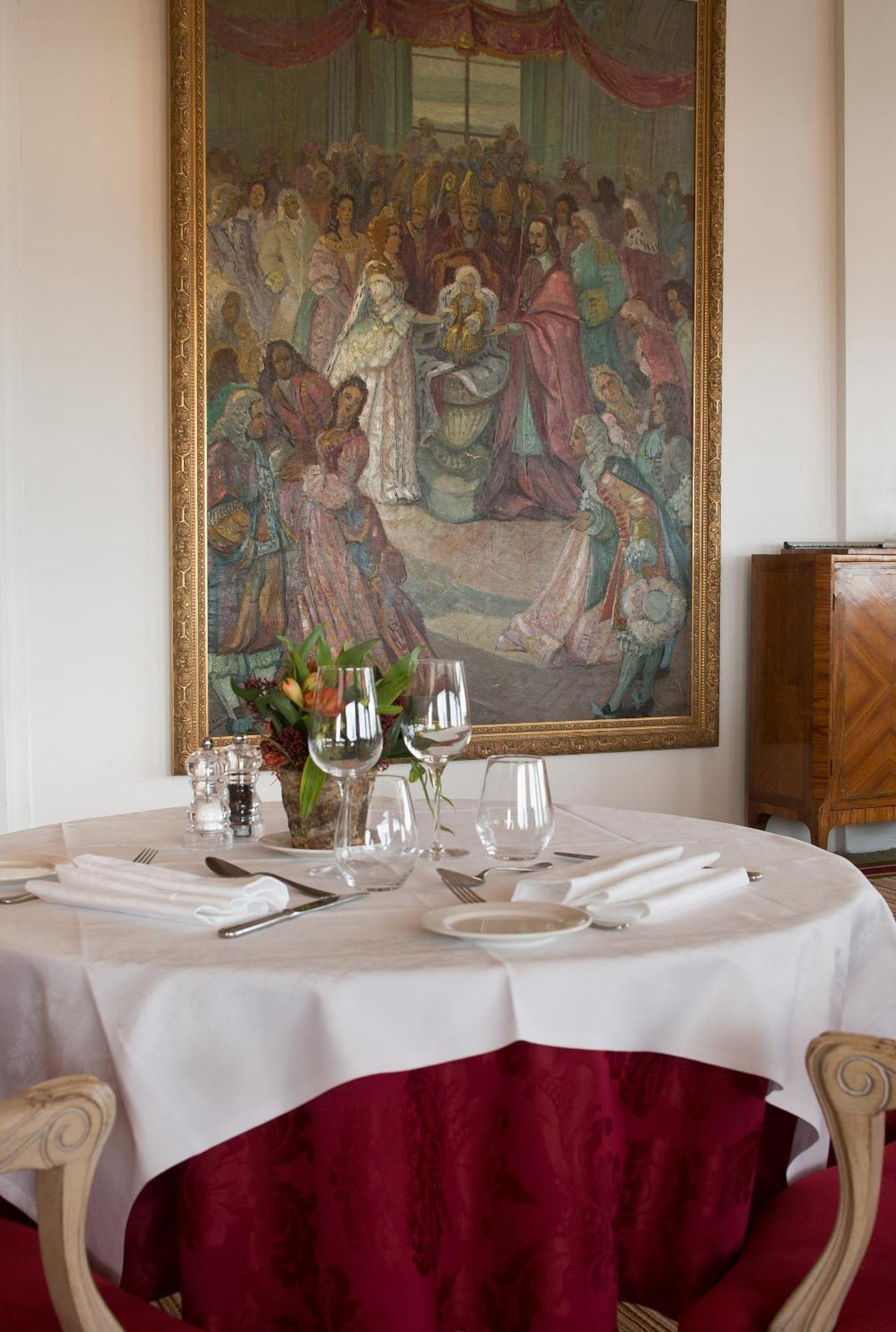 Pavillon Henri IV Hotel Restaurant Gastronomique Terrasse Saint-Germain-en-Laye Exteriör bild