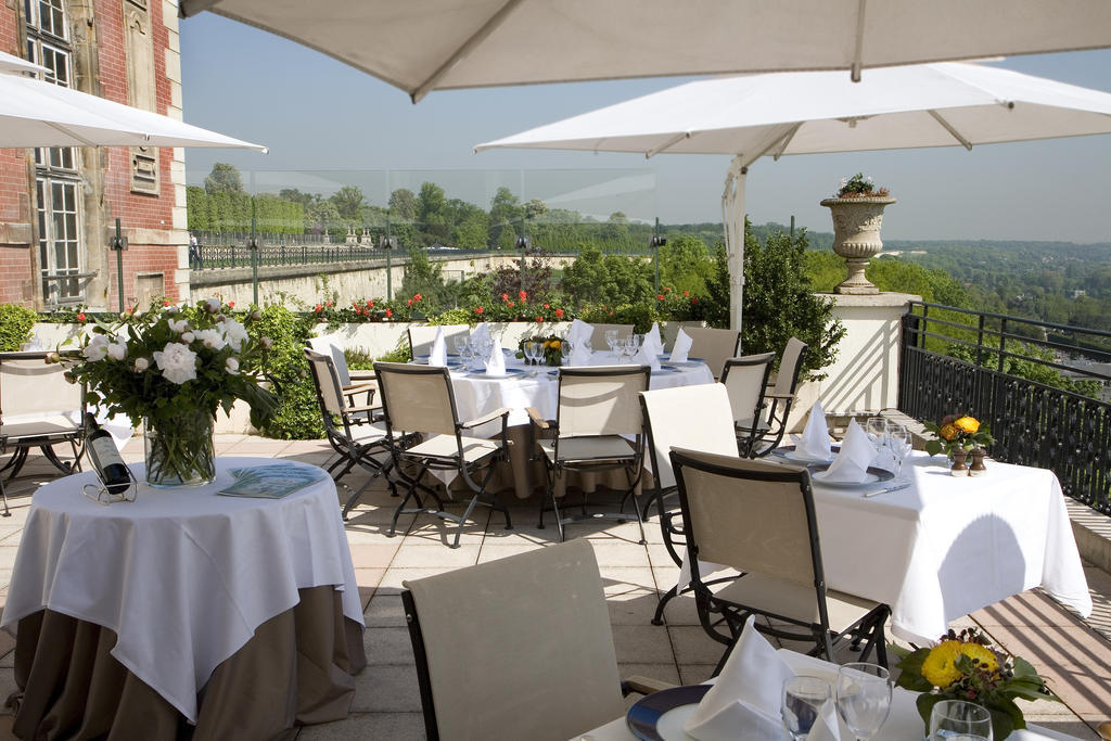 Pavillon Henri IV Hotel Restaurant Gastronomique Terrasse Saint-Germain-en-Laye Exteriör bild